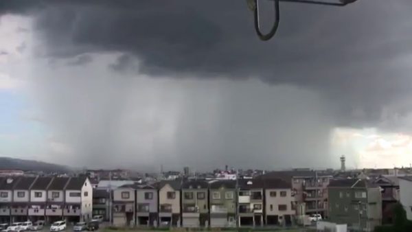 豪雨