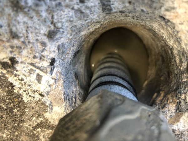 自穿孔ロックボルト グラウト注入