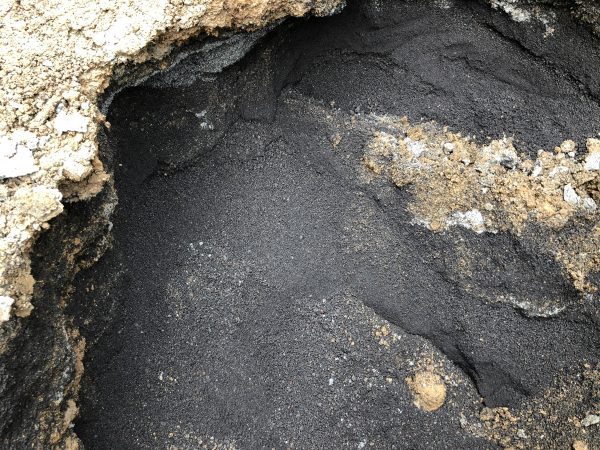 火山噴出物　スコリア
