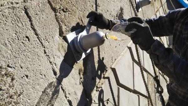 ロックボルト　頭部処理工