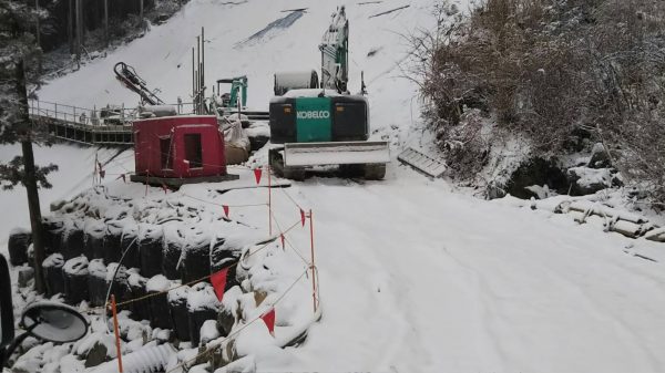 現場雪