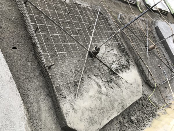 アンカー体の位置