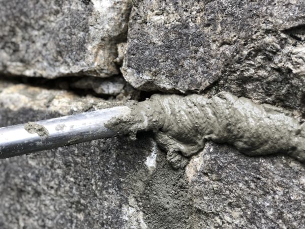 モルダム工法　注入