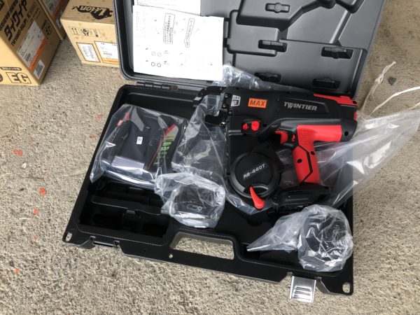 MAX　鉄筋結束機