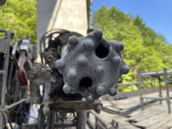 ダウンザホールハンマー