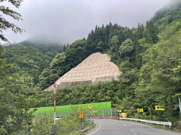 グラウンドアンカー工