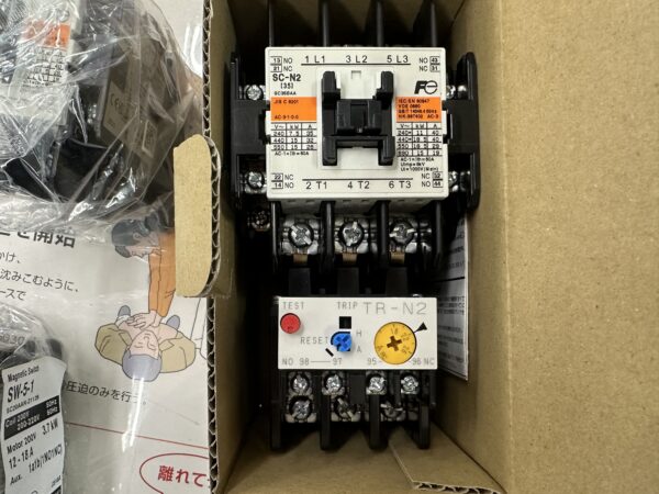 マグネットスイッチ