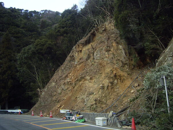地山