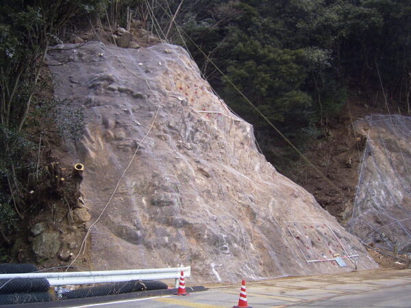 ラス張り完了