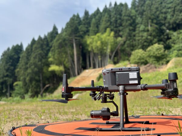 ドローン　UAV