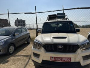 ネパール　運転手