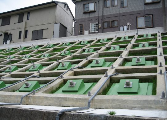 FFU受圧板