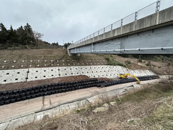 能登地震　グラウンドアンカー