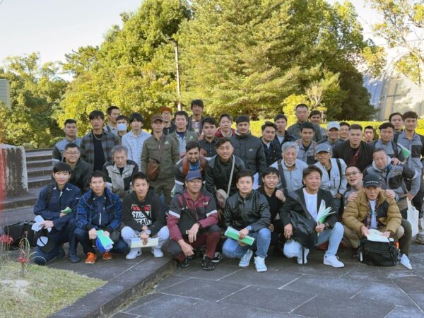 エンタグループ　集合写真