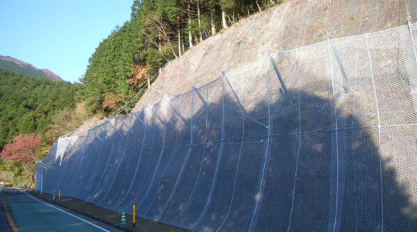 ポケット式落石防止網工