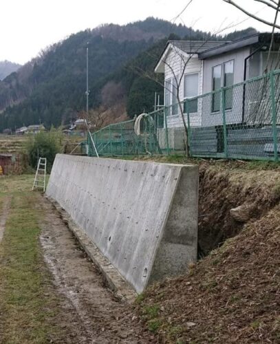 重力式擁壁
