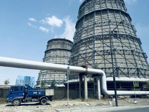 ウランバートル　火力発電所