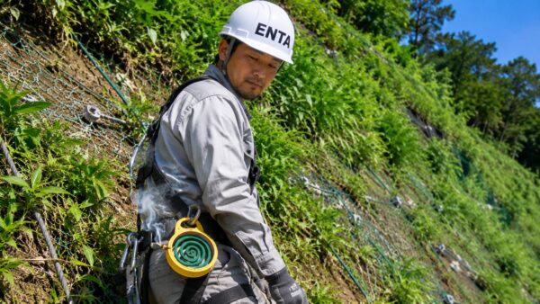 夏の現場の防虫対策