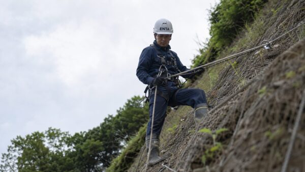 墜落・転落が一番多い、という現実